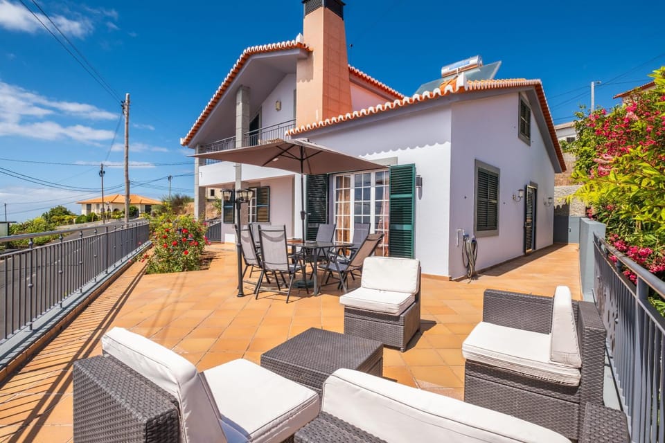 Linda Paisagem House in Madeira District