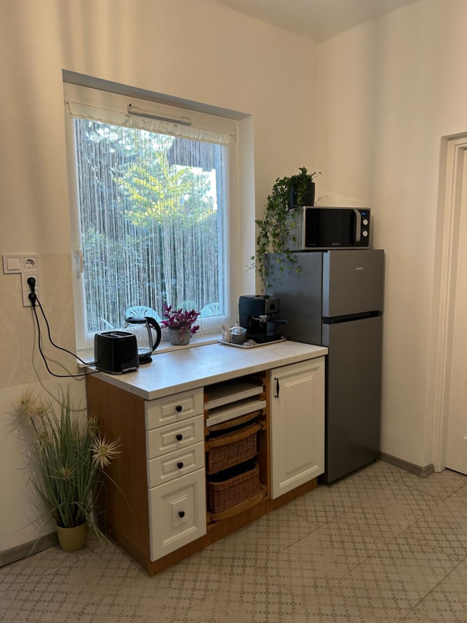 Kitchen or kitchenette, toaster