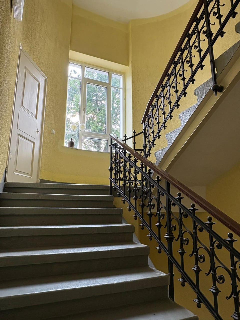 Nr 7 Ferien Zimmer mit Blick auf alte Ruinen Vacation rental in Erzgebirgskreis