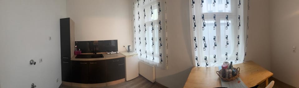 Ganze klein Unterkunft 1100 Wien Apartment in Vienna