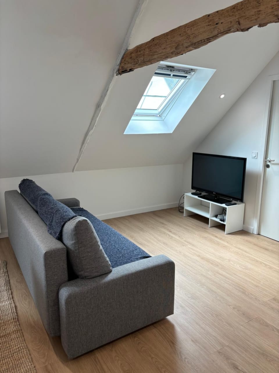 Communal lounge/ TV room, TV and multimedia, Living room
