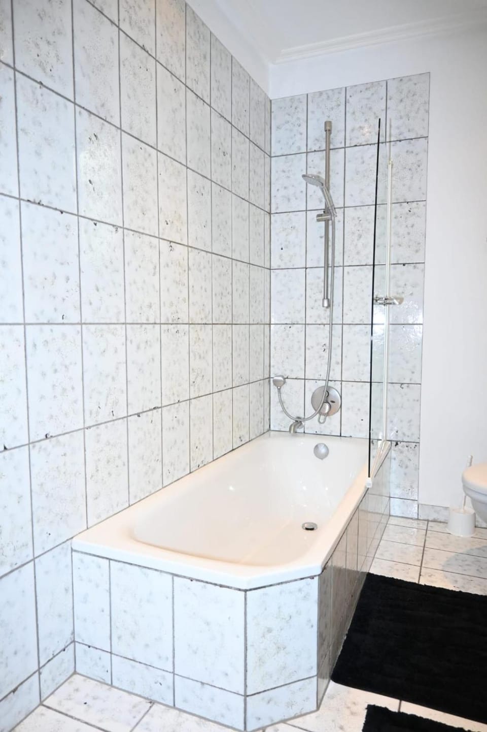 Bathroom, Bath