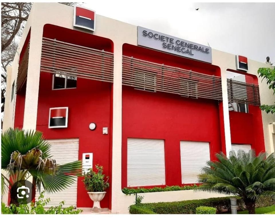 Appart Saly 3ch 3sb - Piscine - Plage jusqu'à 5 pers Apartment in Saly