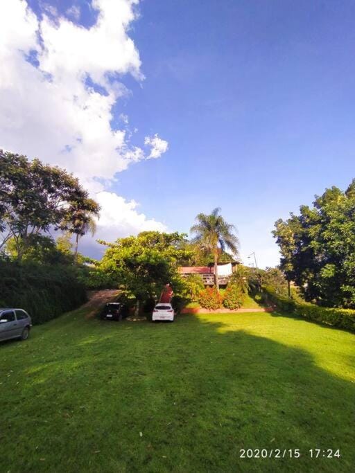Garden, Parking