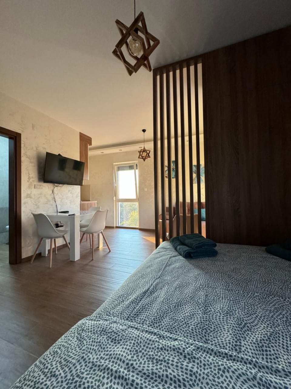 Photo of the whole room