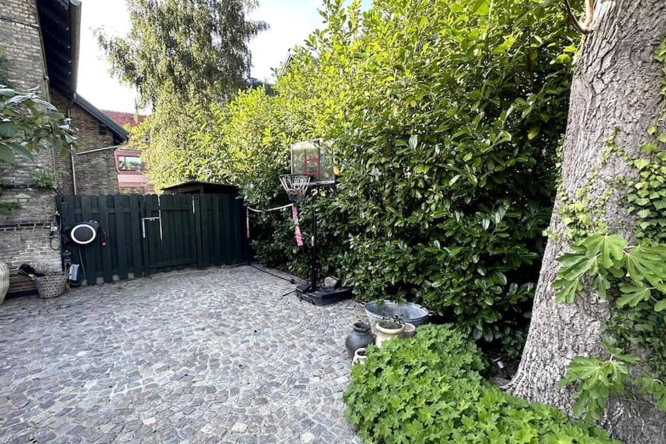 Luxurious, private, centrally-located Mansion Villa in Frederiksberg