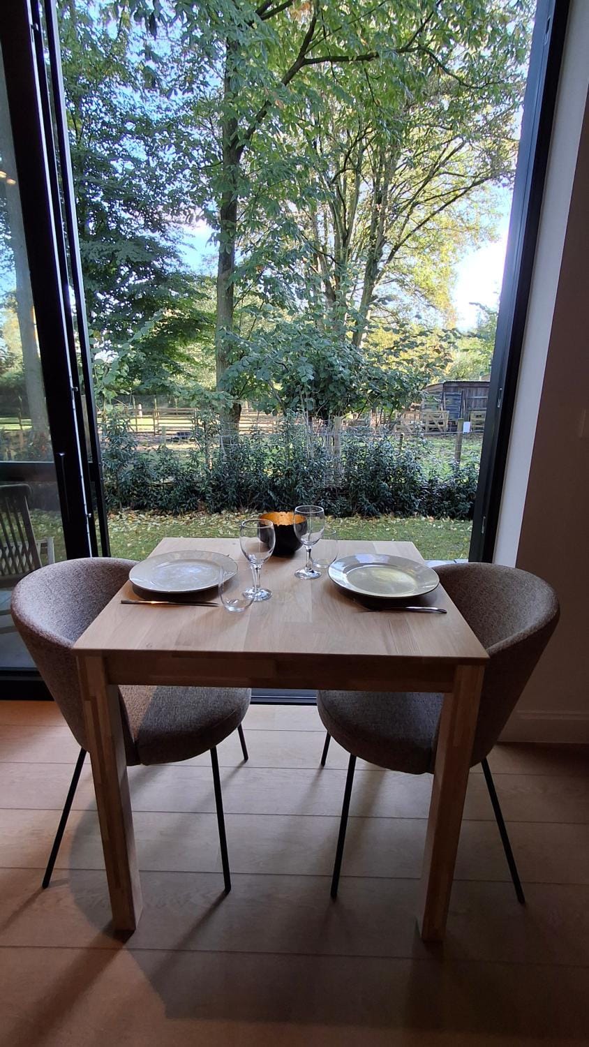 Privé studio in groene omgeving van Brugge fietsen & parkeerplaats inbegrepen Apartment in Bruges