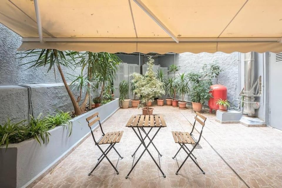 Patio, Garden, Balcony/Terrace