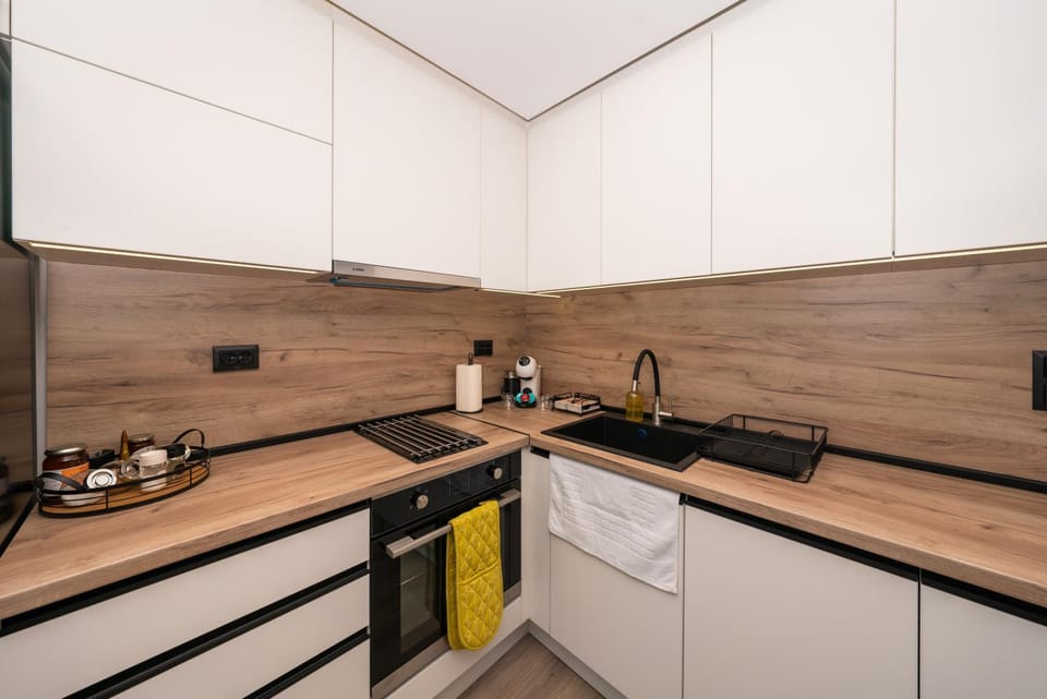 Coffee/tea facilities, Kitchen or kitchenette, dishwasher, minibar, stove, toaster