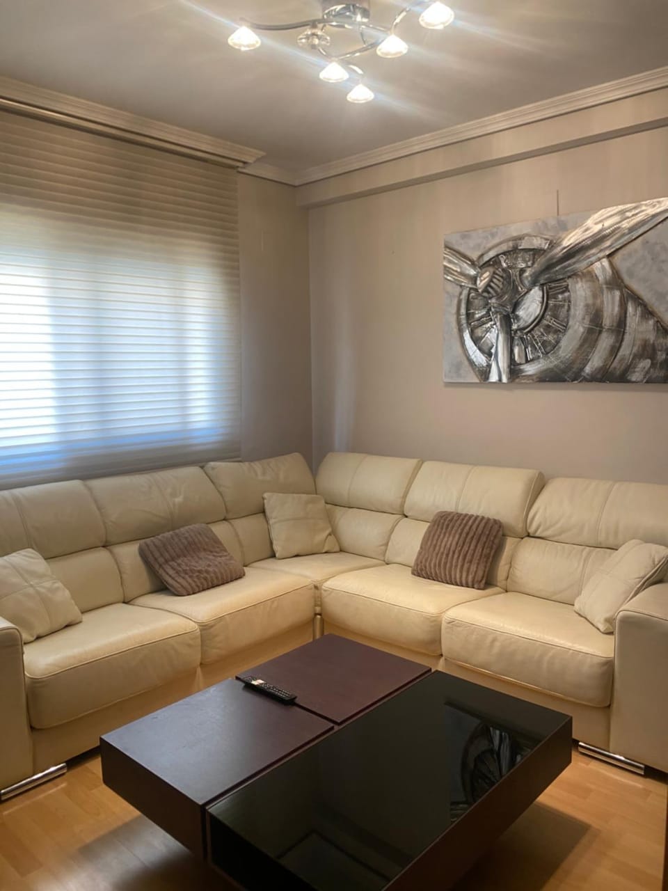 Moderno adosado junto al POLIDEPORTIVO de NUCIA House in Marina Baixa