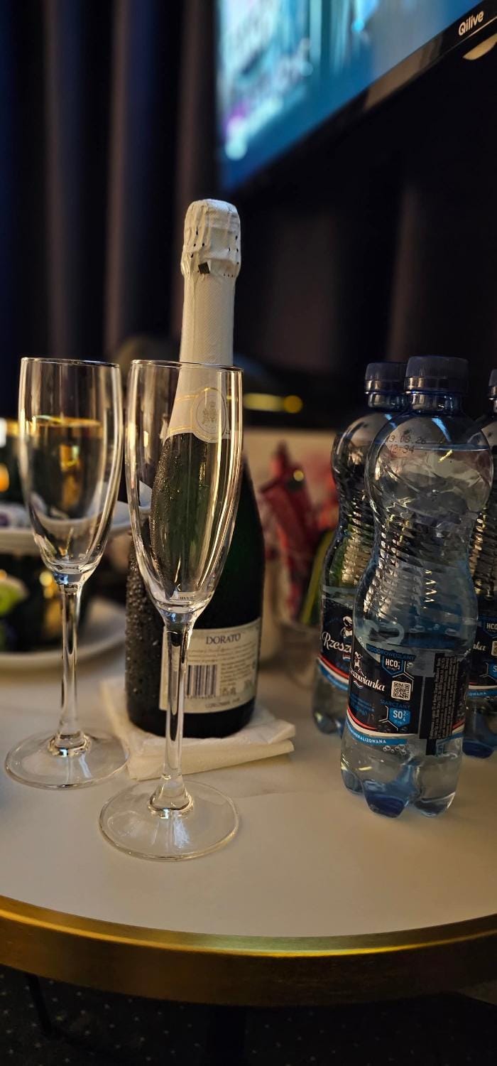 Food and drinks, Drinks, Alcoholic drinks