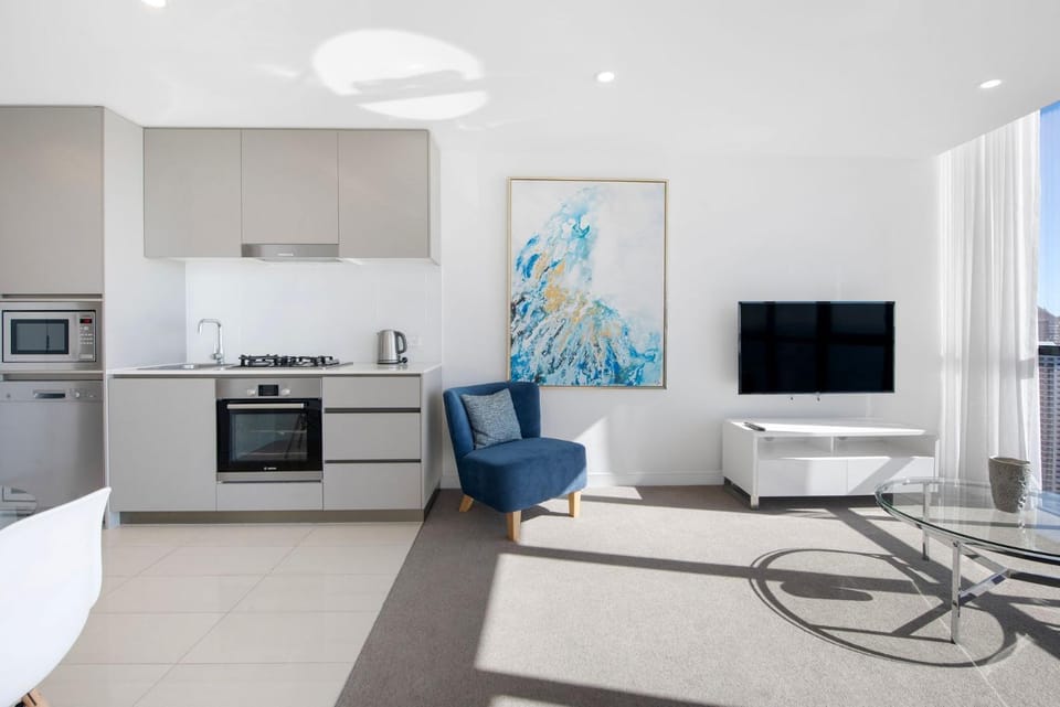 Coffee/tea facilities, Kitchen or kitchenette, Living room, Seating area, dishwasher, oven