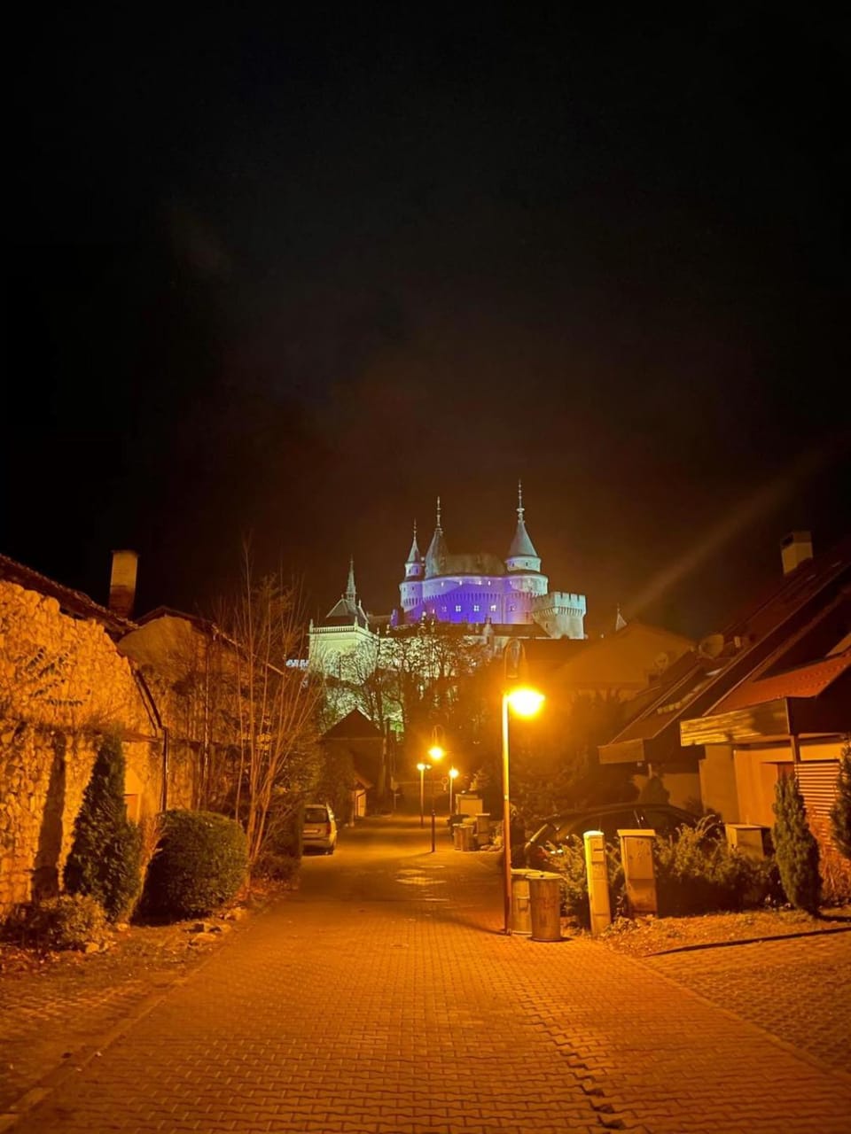 Nearby landmark, Night, Landmark view