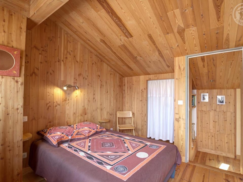 Gîte authentique avec terrasses spacieuses - FR-1-496-327 House in Auvergne-Rhône-Alpes