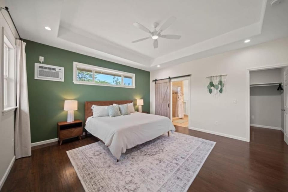 HAWAII PARADISE 3Bd2a Home w Pool and FirePit near Ocean House in Hawaiian Paradise Park
