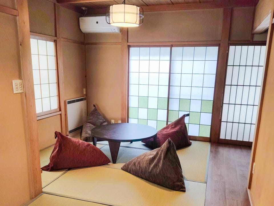 Other, Photo of the whole room
