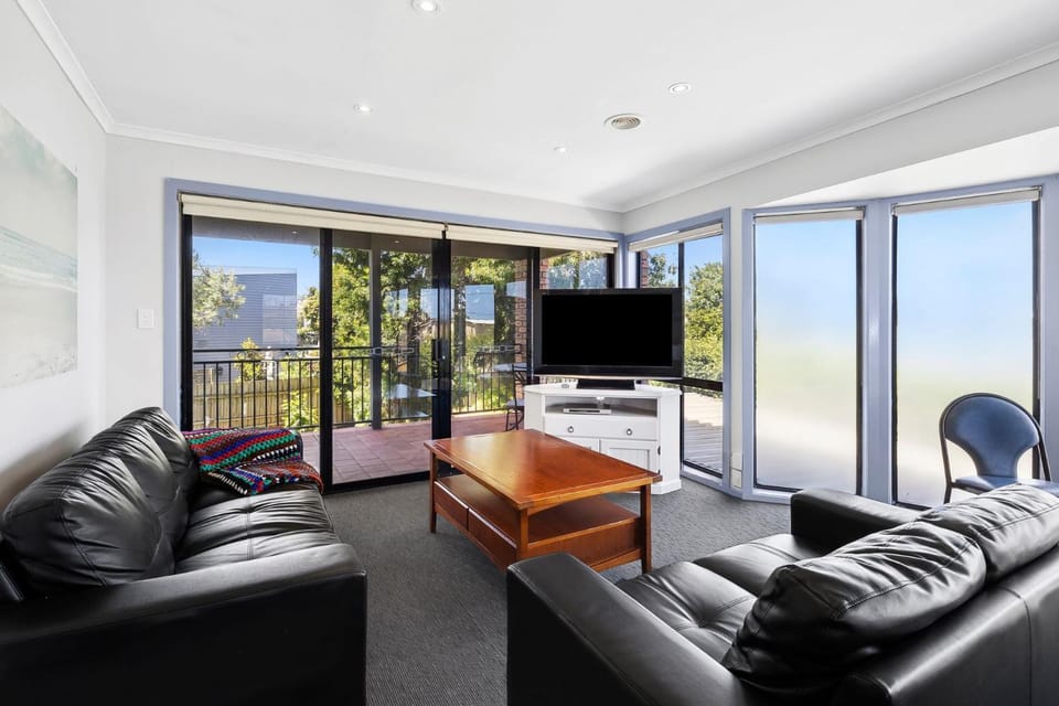 New Street Beach House Pet-Friendly 350m to Beach House in Torquay