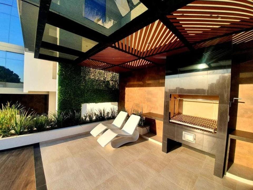 sunbed