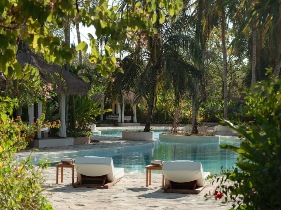 Swimming pool