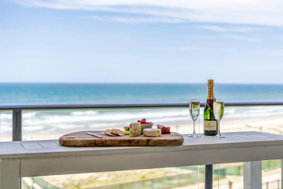 View (from property/room), Balcony/Terrace, Balcony/Terrace, Beach