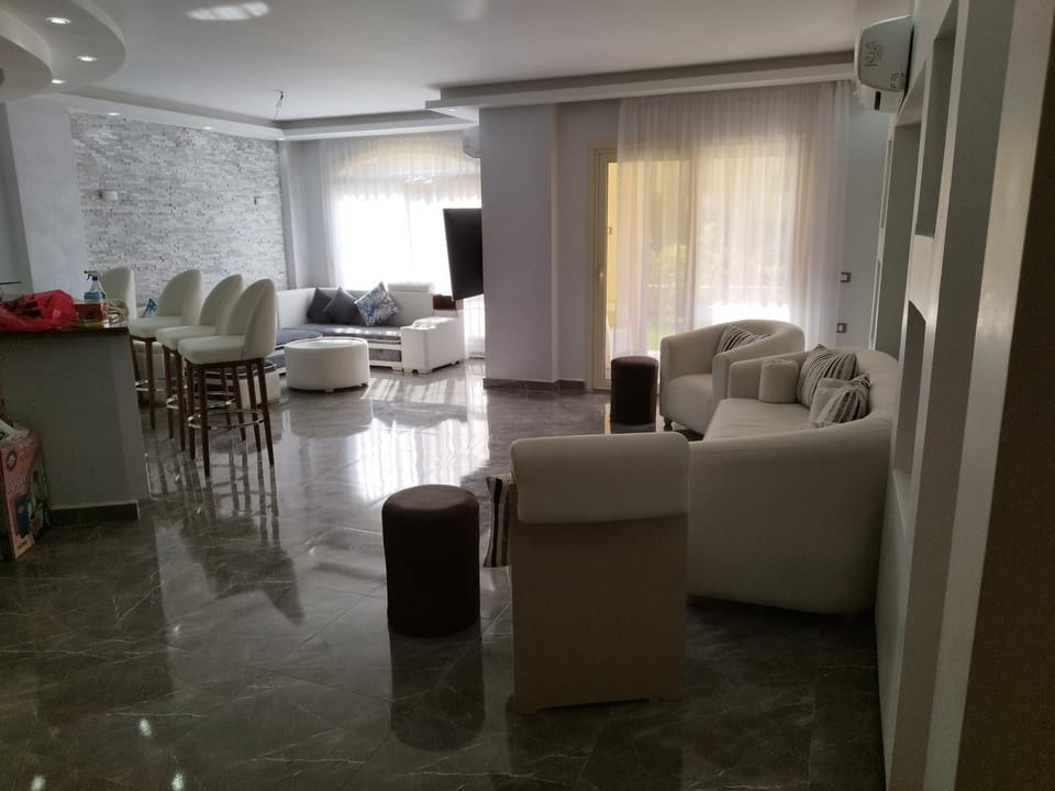 Seating area
