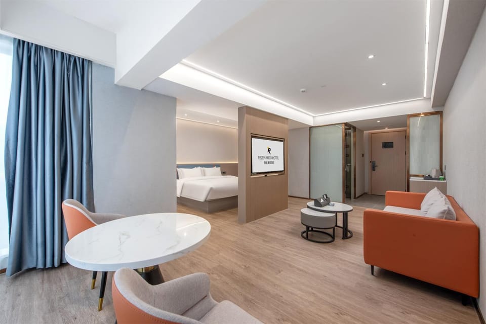 Rezen Mido - Canton Tower & Pazhou Exhibition Center Hotel in Guangzhou