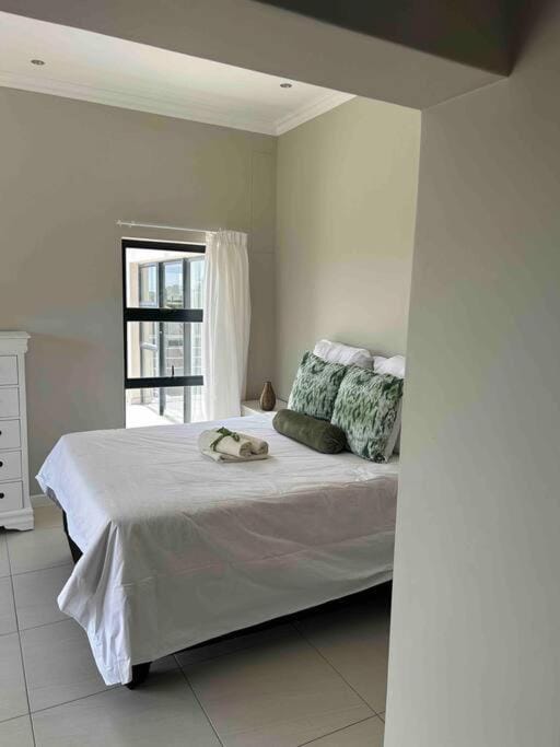 1261, Langebaan's Family Oasis House in Western Cape