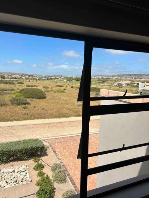 1261, Langebaan's Family Oasis House in Western Cape