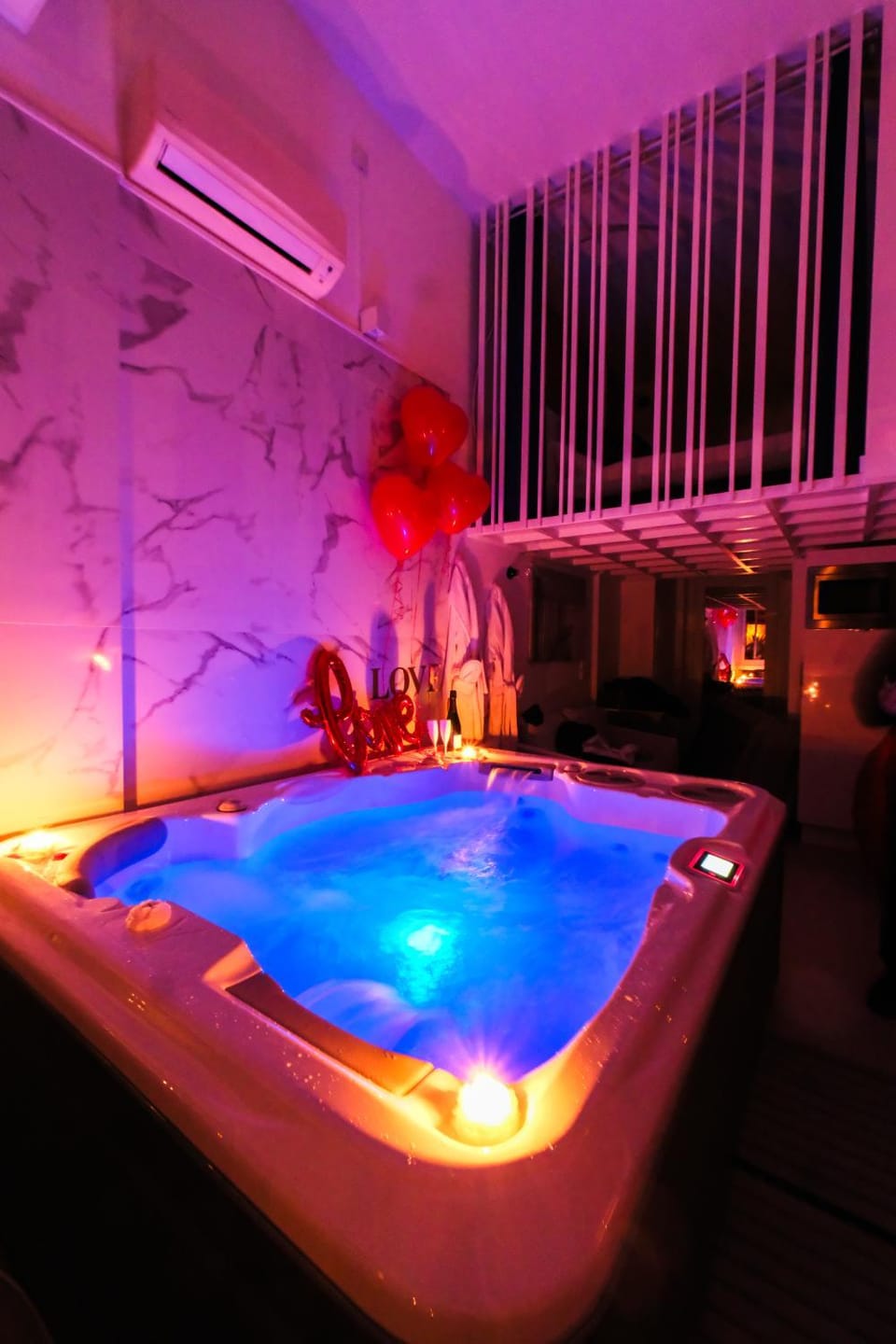 Hot Tub, Spa and wellness centre/facilities