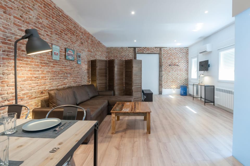 ºººRA New Atocha City Centre WiFi AC SmartTVººº Apartment in Centro