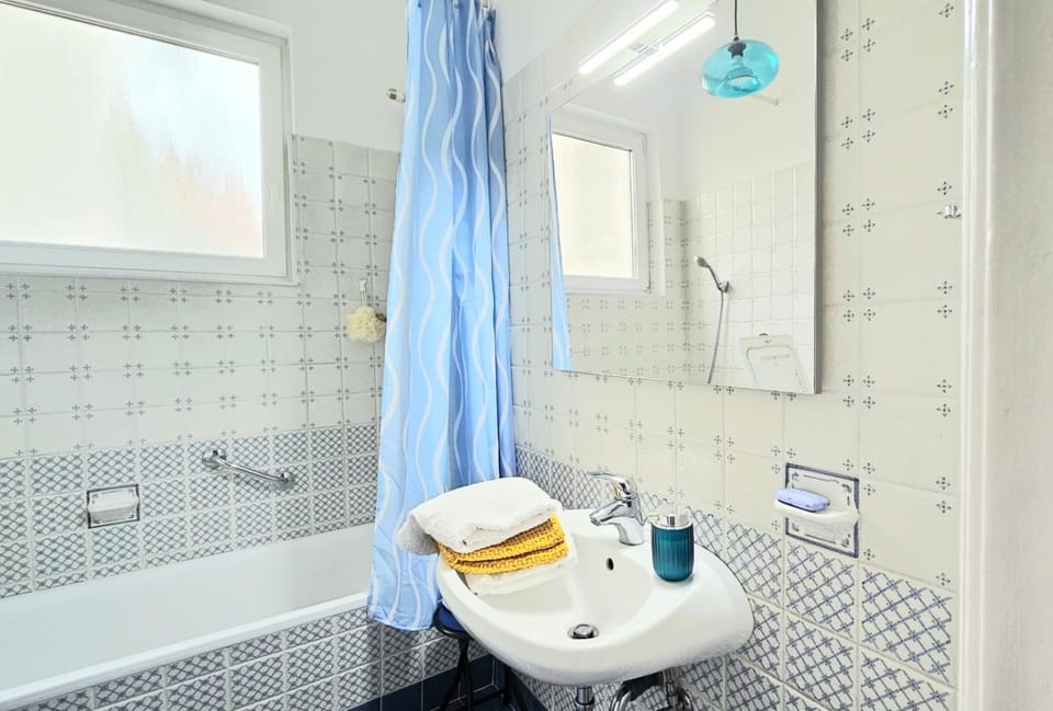 BudaSpice Apartman at Gellert - Aircon & FREE PARKING Apartment in Budapest