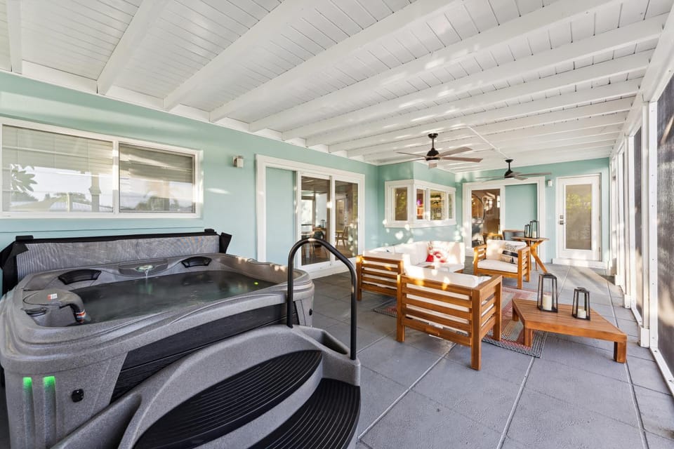 Marlin Manor home House in Cocoa Beach