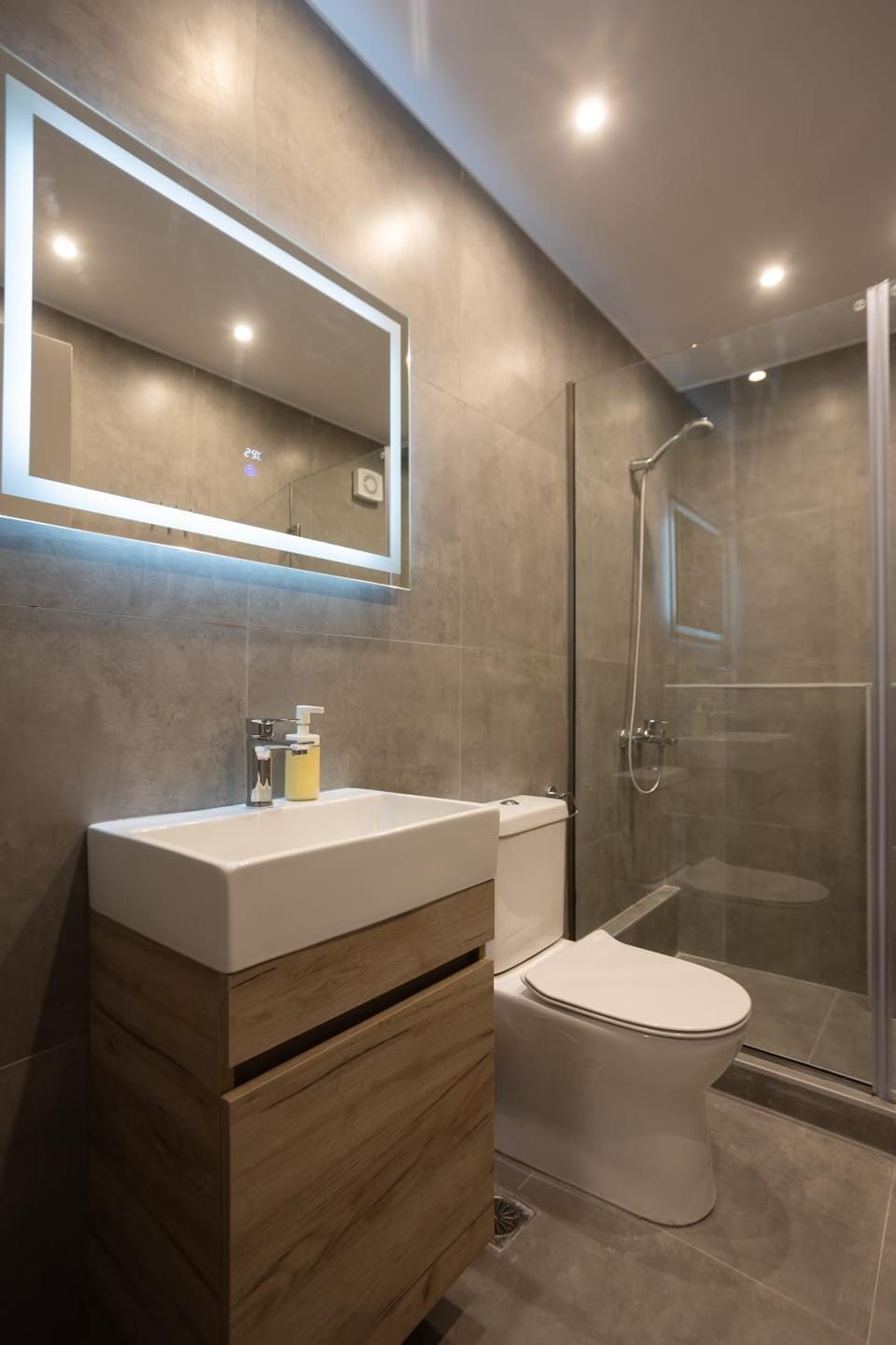 Alkazar Suites Apartment in Thessaloniki