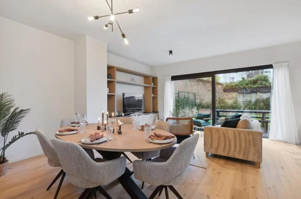 Triton luxe gelijkvloers appartement met tuin en gratis garage Apartment in Knokke-Heist