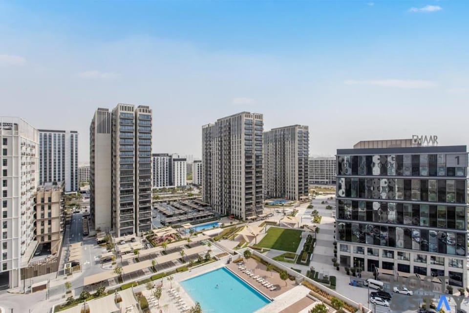 Chic Urban 2BR at Collective 2 Apartment in Dubai