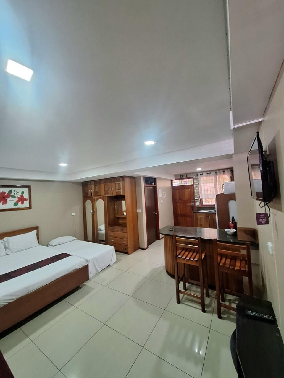 Photo of the whole room