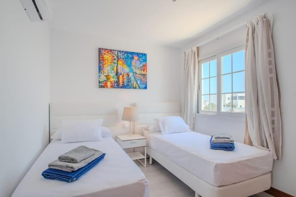 Casa Leize Piscina climatizada, Vistas & AC 10 Minutes walk from Marina Rubicón House in Playa Blanca