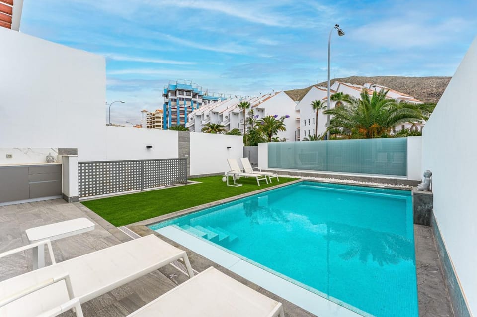 KARAT Villa Portofino Villa in Canary Islands