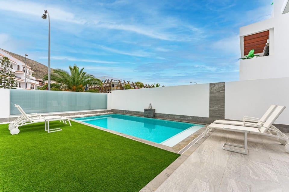KARAT Villa Portofino Villa in Canary Islands