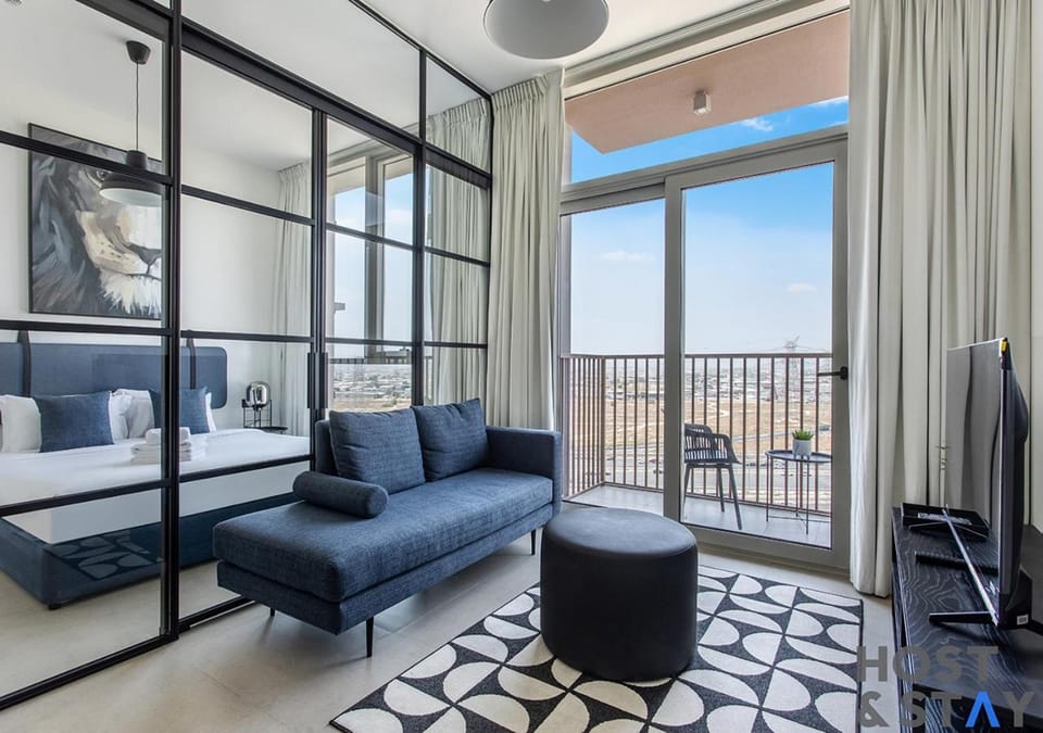TV and multimedia, View (from property/room), Balcony/Terrace, Living room, Seating area