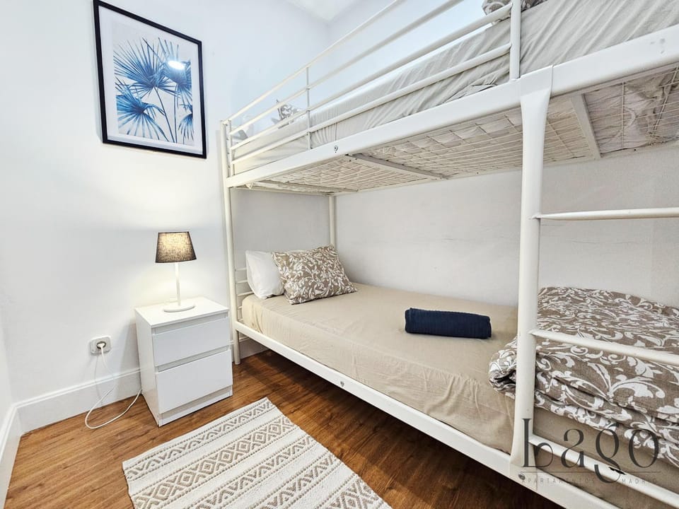 Photo of the whole room, Bedroom, bunk bed