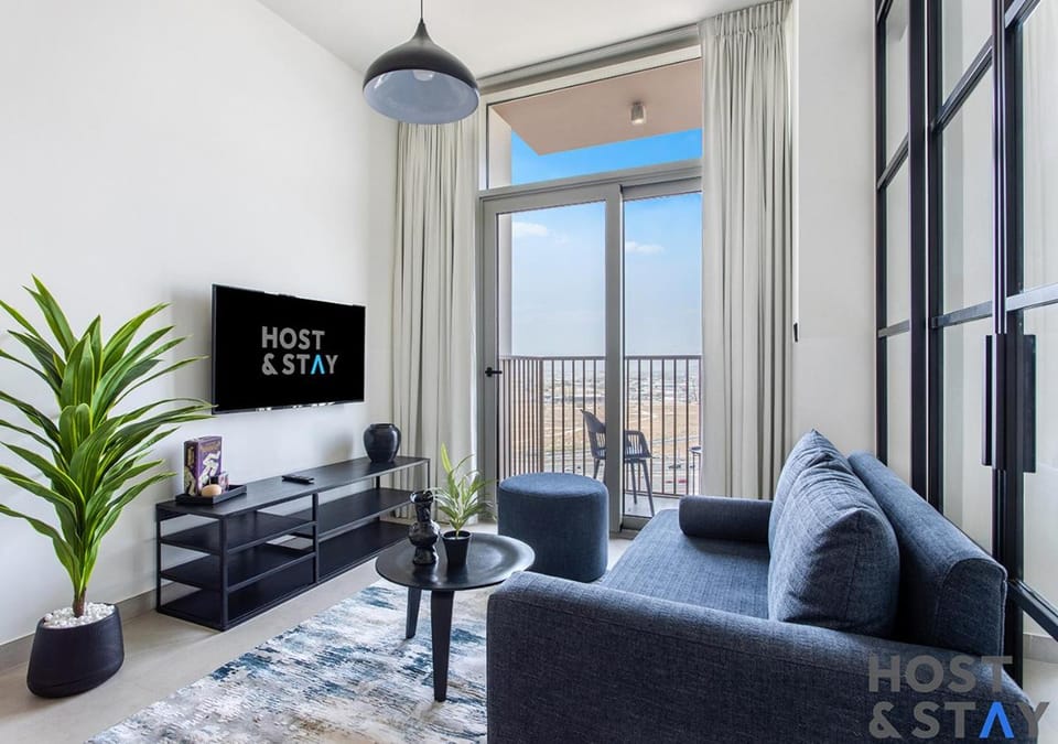 TV and multimedia, View (from property/room), Balcony/Terrace, Living room, Seating area