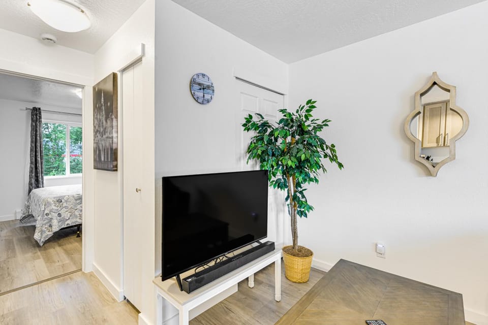 Walk to Parks: Snug Soldotna Sanctuary! Apartment in Soldotna