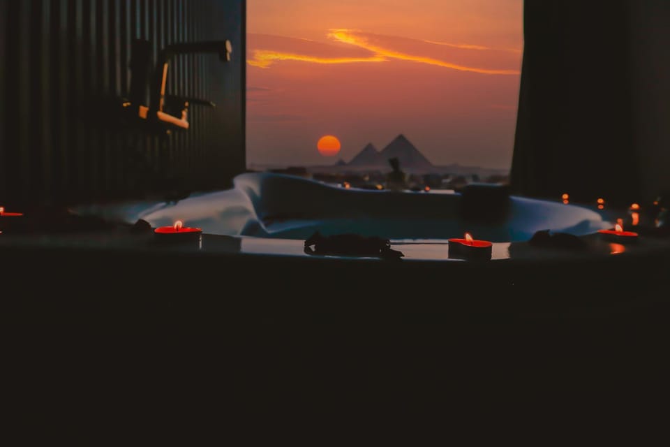 Natural landscape, Hot Tub, Pool view, Swimming pool, Sunrise, Sunset, sunbed