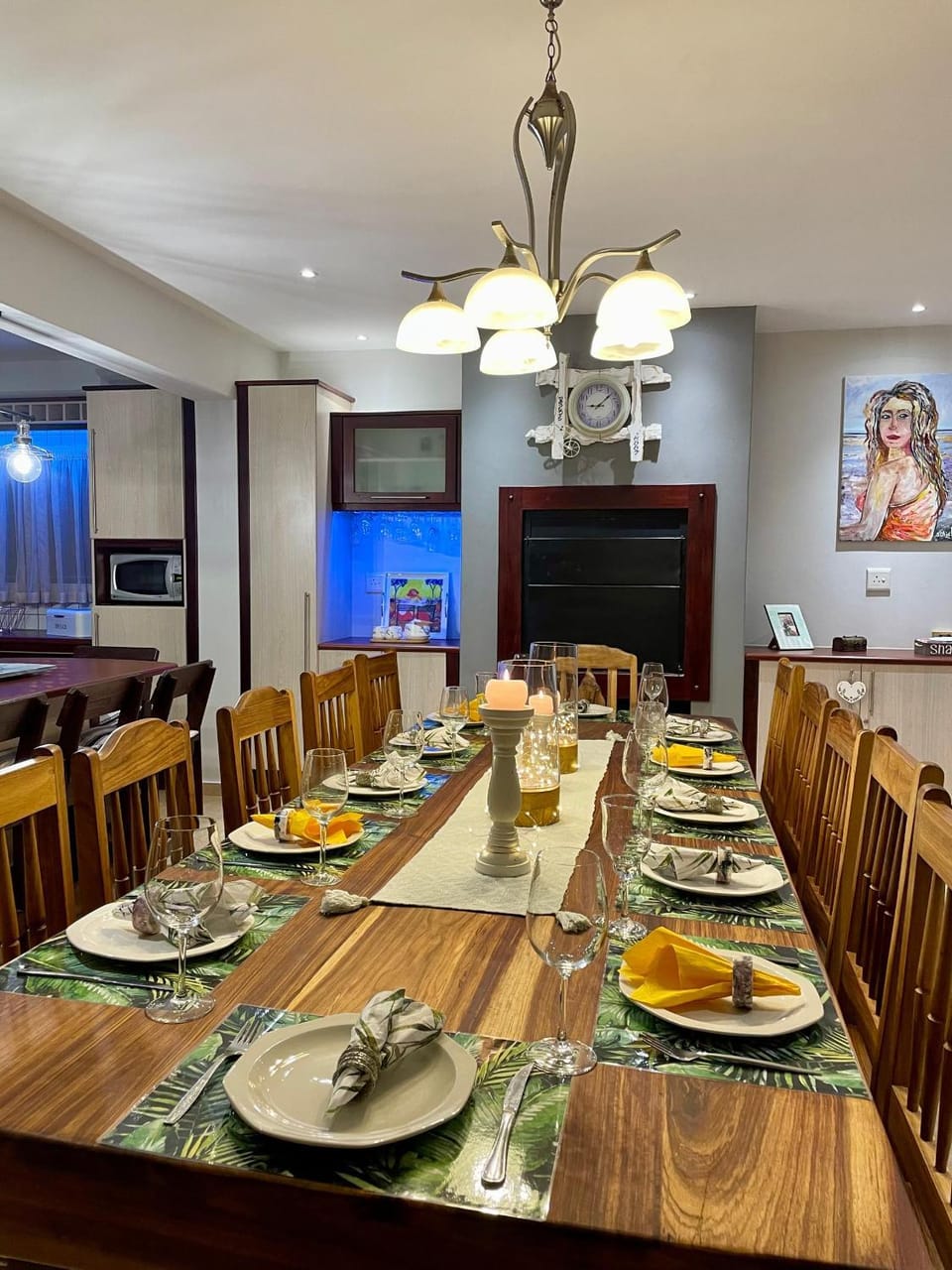 Food and drinks, Dining area