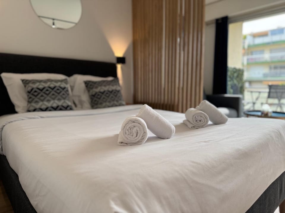 Studio Riviera, Centre-ville Cannes, Terrasse, Clim Apartment in Cannes