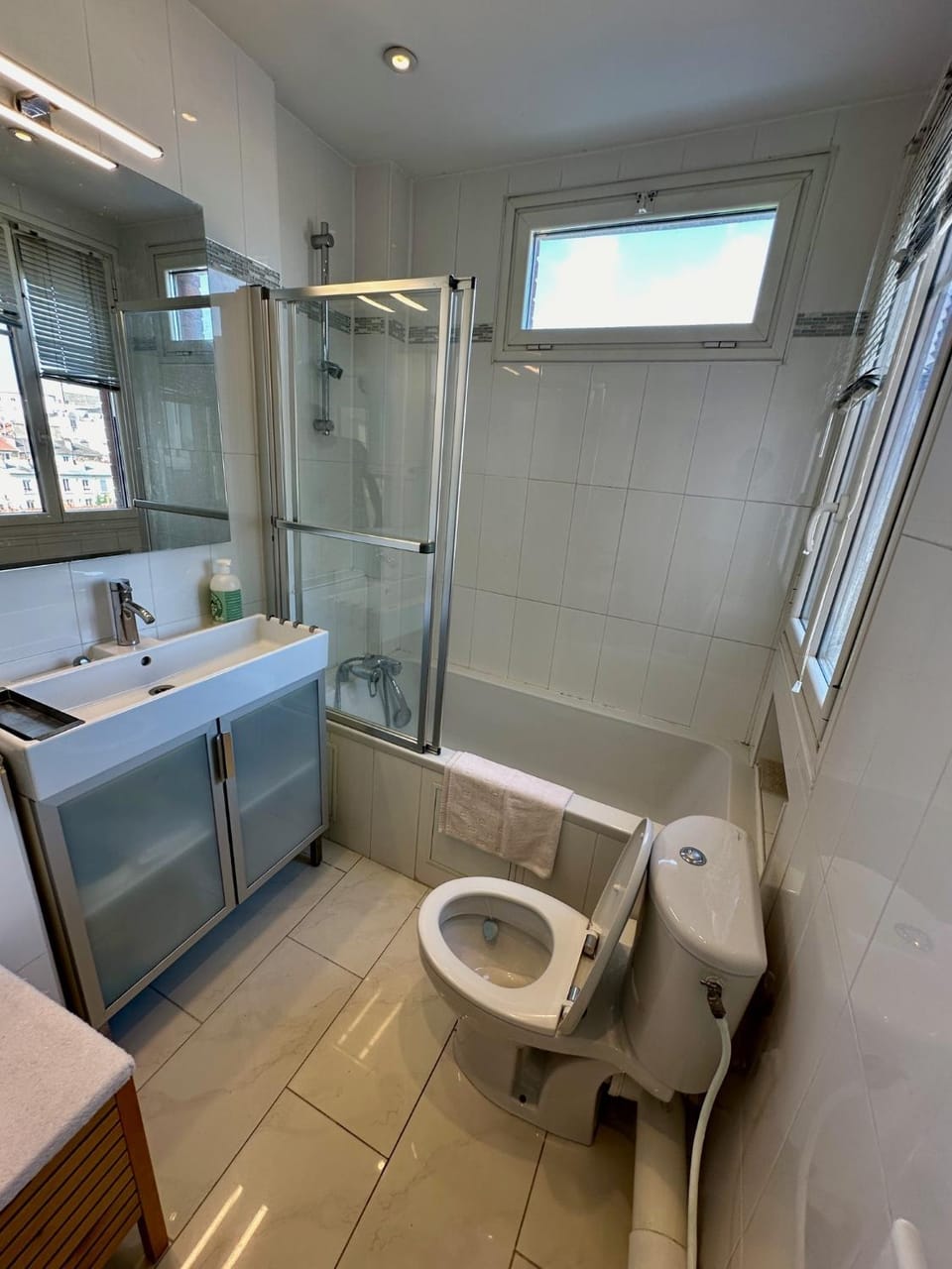 Toilet, Bathroom, Bath