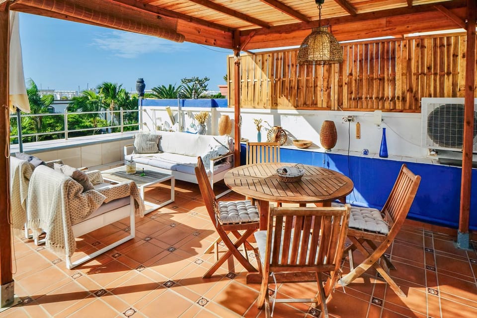 Patio, Balcony/Terrace, sunbed