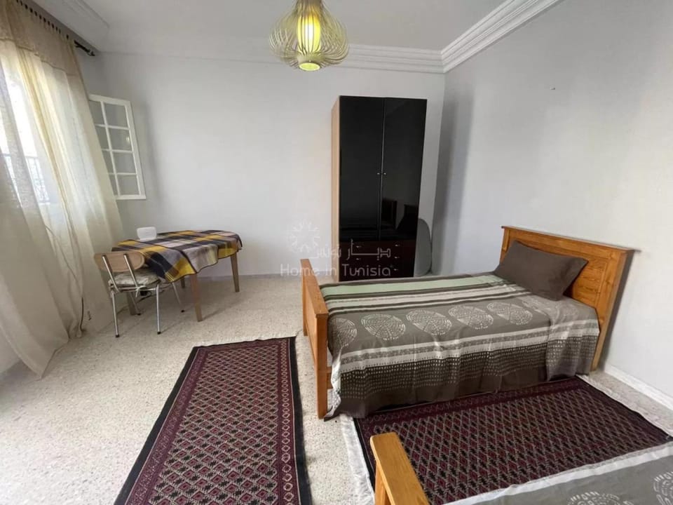 Location Saisonniere etage Maison Arabesque a Hergla House in Tunis