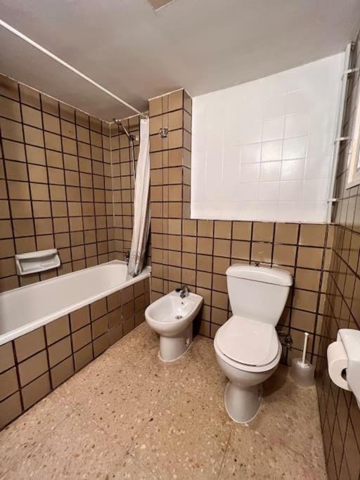 Shower, Bathroom, bidet